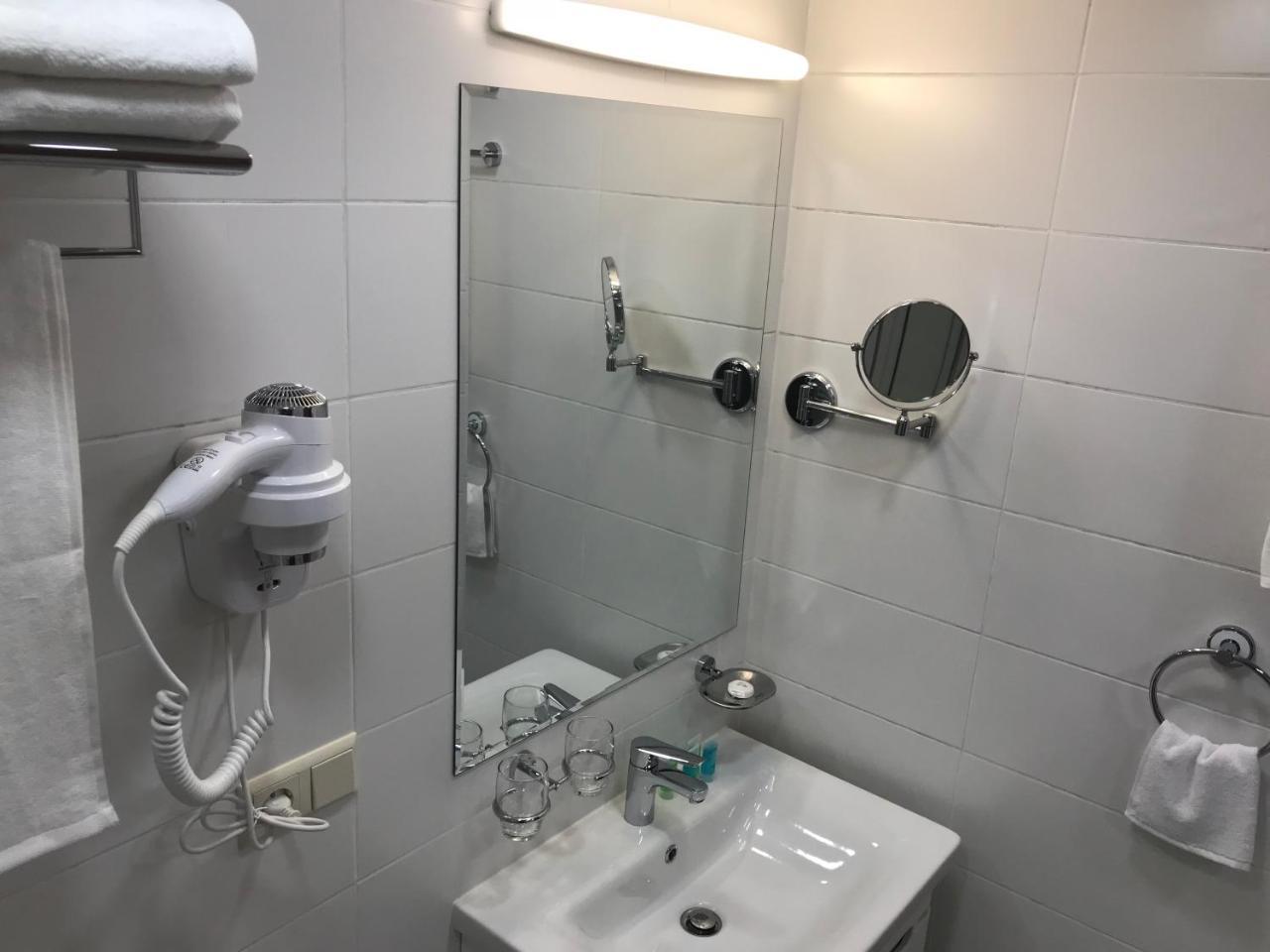 Full Comfort Apartment On Aghmashenebeli Tiflis Dış mekan fotoğraf