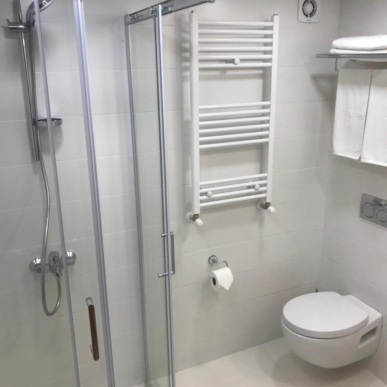 Full Comfort Apartment On Aghmashenebeli Tiflis Dış mekan fotoğraf