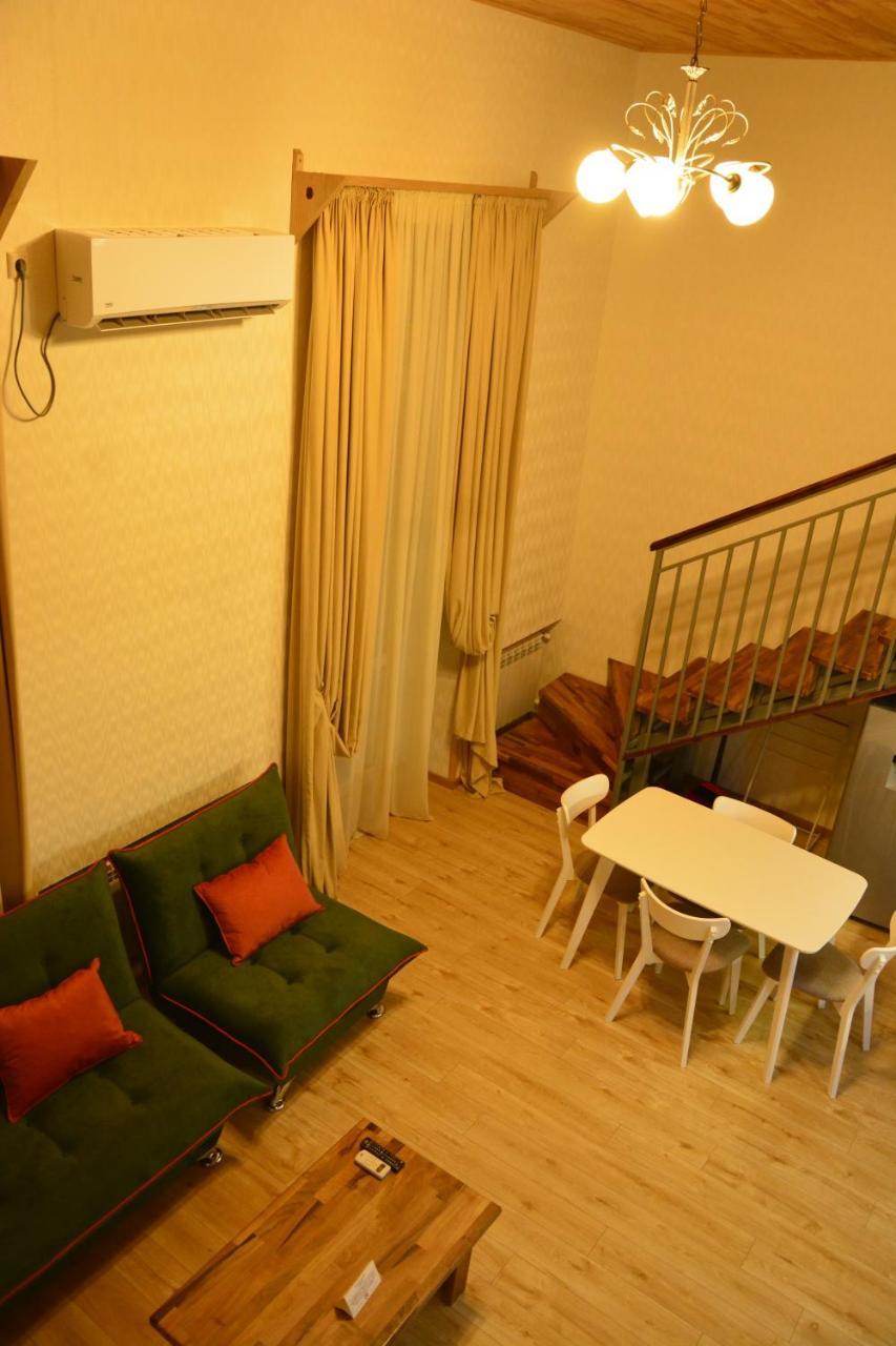 Full Comfort Apartment On Aghmashenebeli Tiflis Dış mekan fotoğraf